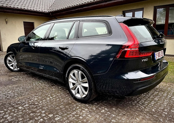 Volvo V60 cena 69900 przebieg: 183000, rok produkcji 2019 z Niemodlin małe 781